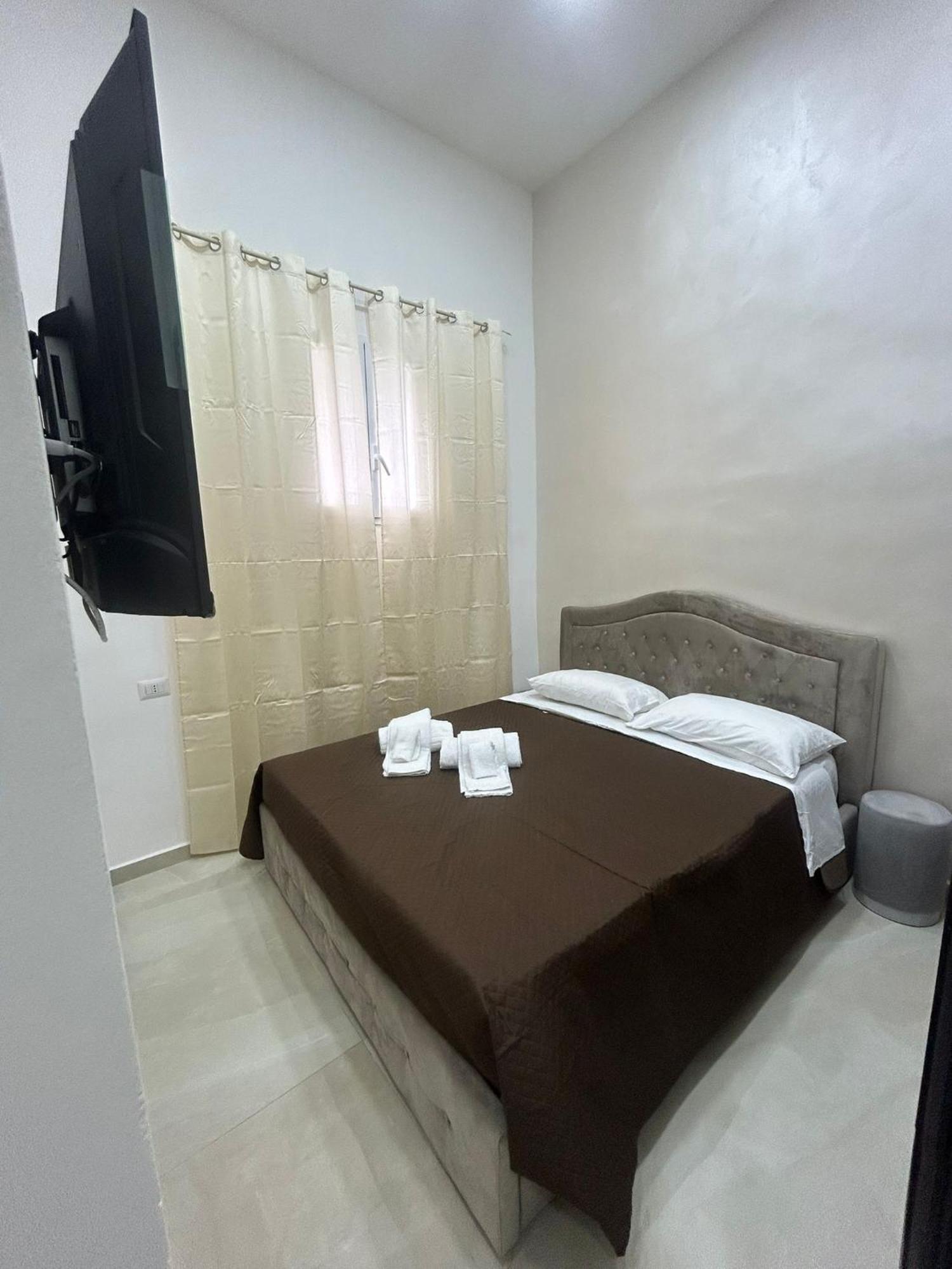 Luxury Rooms Carbonara 95 Napoli Dış mekan fotoğraf