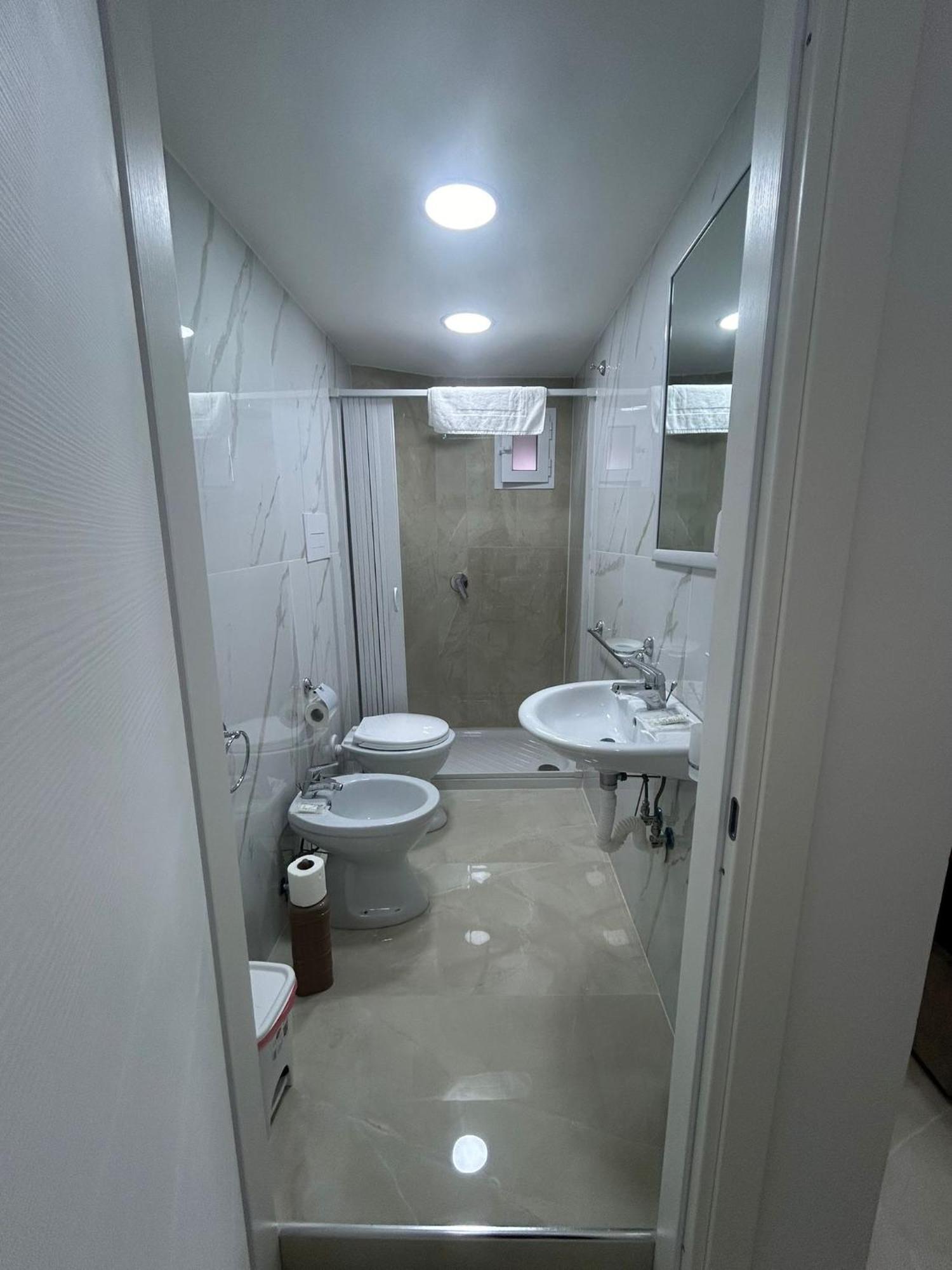 Luxury Rooms Carbonara 95 Napoli Dış mekan fotoğraf