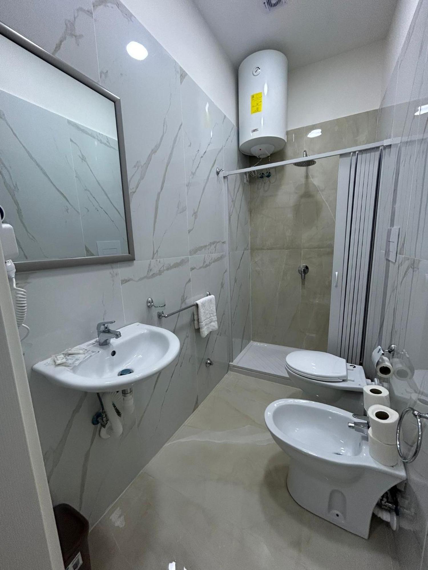 Luxury Rooms Carbonara 95 Napoli Dış mekan fotoğraf