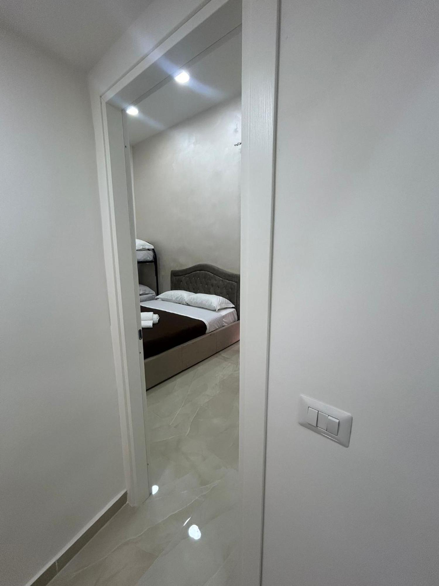 Luxury Rooms Carbonara 95 Napoli Dış mekan fotoğraf
